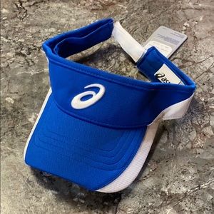 ASICS visor NWT